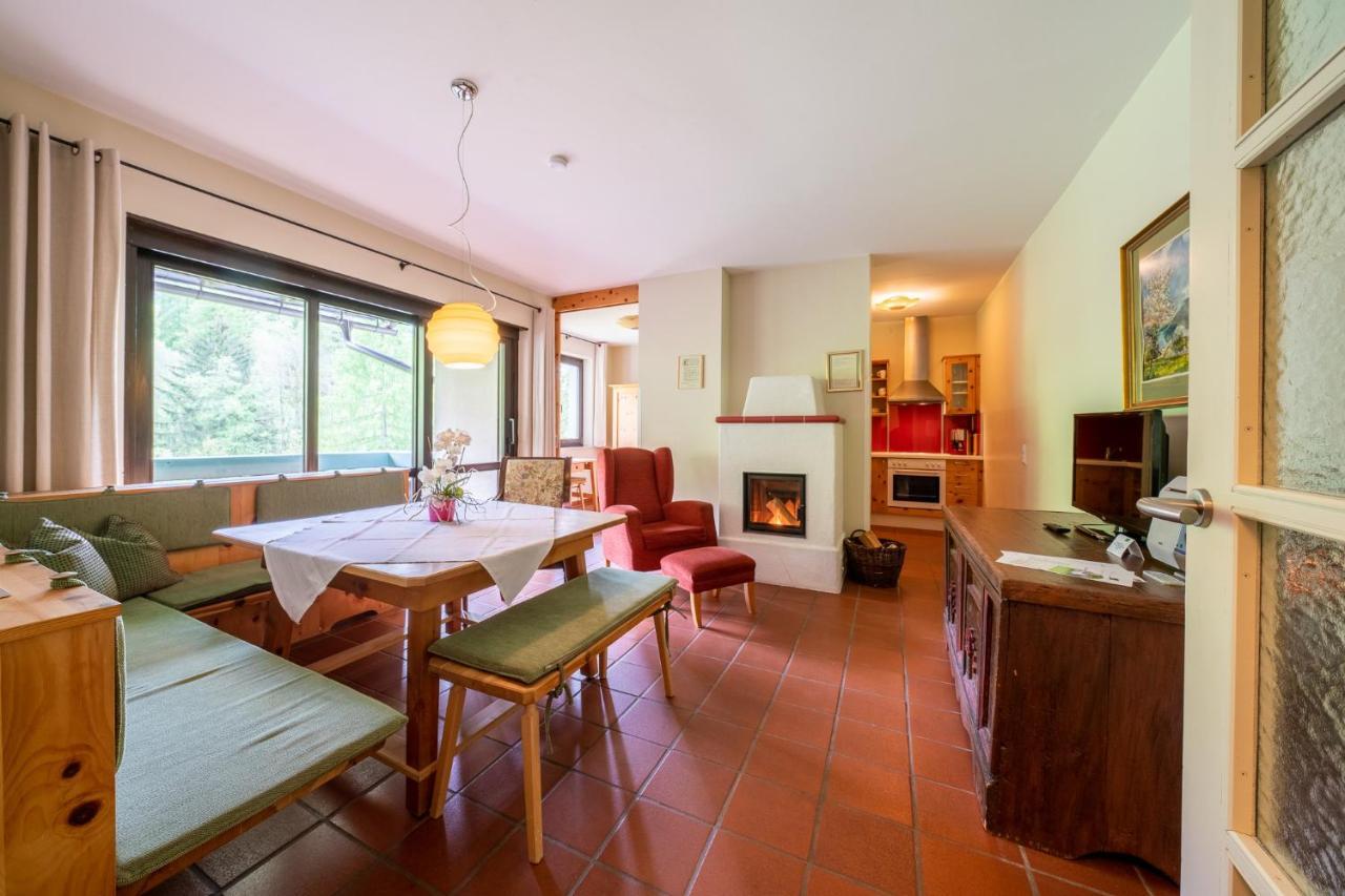 Ortners Mauerwirt - Leistbarer Luxus Apartment Bad Kleinkirchheim Bagian luar foto